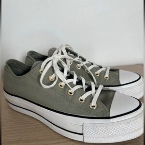 Converse Chuck Taylor All Star Lift Low Jade Stone Platform Women’s 10